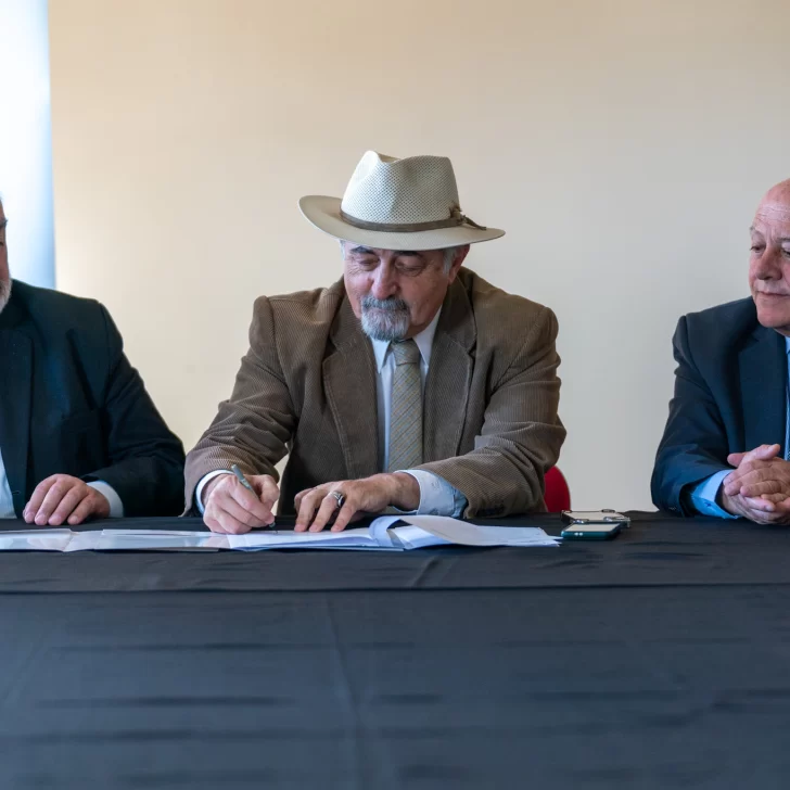 Comodoro Conocimiento rubricó un convenio para buscar financiamiento para empresas de la región Comodoro Conocimiento rubricó un convenio para buscar financiamiento para empresas de la región