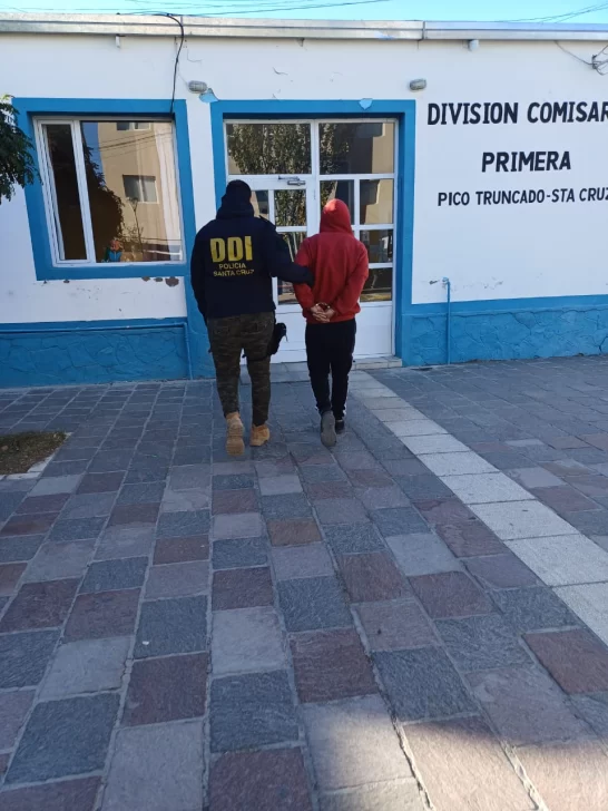 Detuvieron a un hombre acusado de cometer un violento robo en Pico Truncado