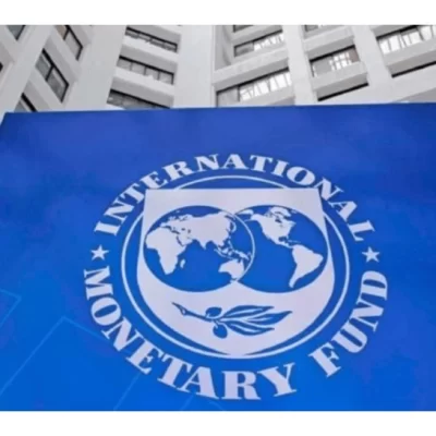 El FMI ve recesión e inflación de 149,4% en Argentina y apuesta por rebote en “V”