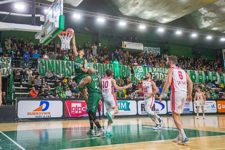 Gimnasia de Comodoro sigue con su racha positiva tras superar a Instituto de Córdoba