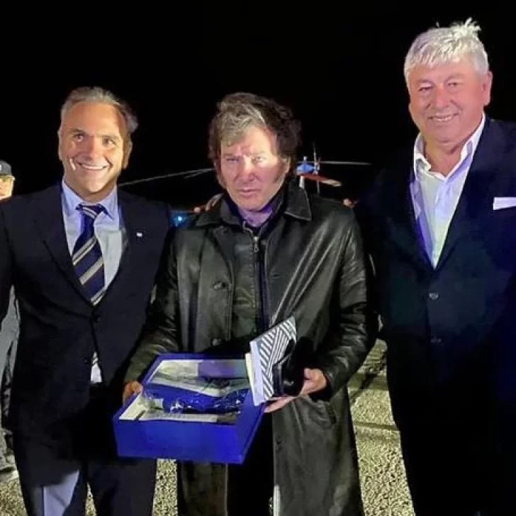 Javier Milei llegó a Bariloche para participar del Foro Llao Llao Javier Milei llegó a Bariloche para participar del Foro Llao Llao