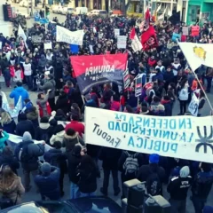 El Frente Sindical intimó al Gobierno a pagar el aumento salarial del 33,4% a docentes y nodocente universitarios