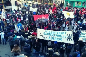 El Frente Sindical intimó al Gobierno a pagar el aumento salarial del 33,4% a docentes y nodocente universitarios
