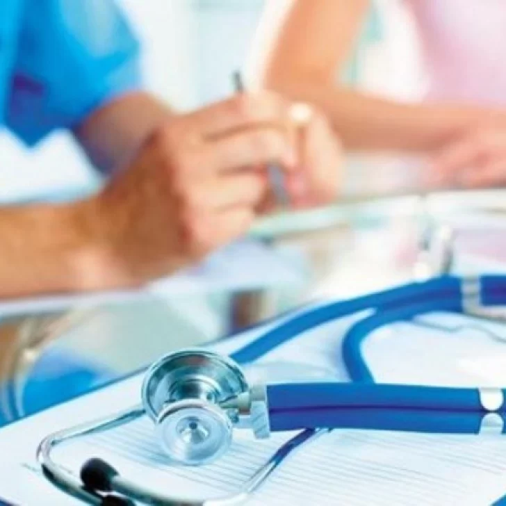 El Gobierno anunció que las prepagas retrotraerán los aumentos en las cuotas