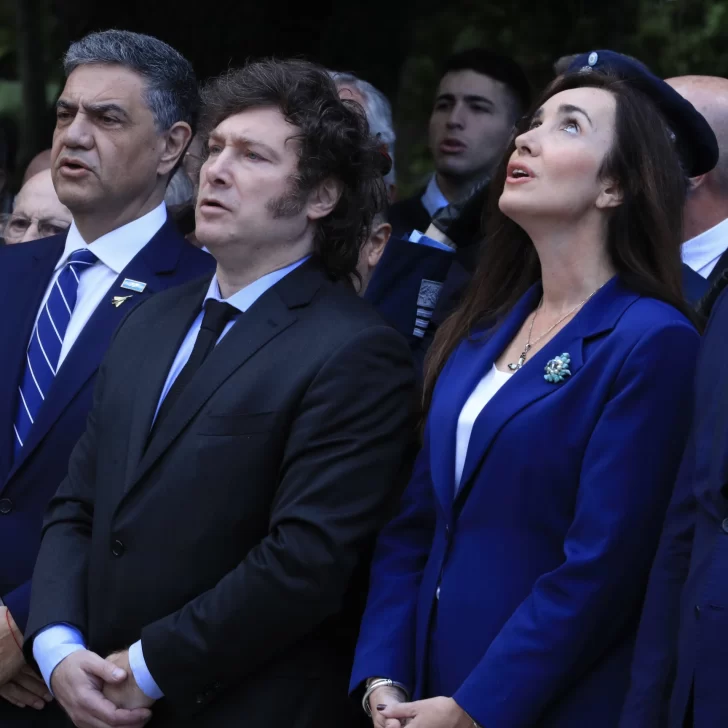 Javier Milei por el 42º aniversario de la guerra: “Somos el primer gobierno que se hace cargo de la situación de Malvinas” Javier Milei por el 42º aniversario de la guerra: “Somos el primer gobierno que se hace cargo de la situación de Malvinas”