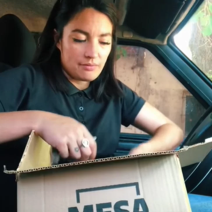 Las redes se dividen ante un polémico “unboxing” de la caja, “Mesa Bonaerense”