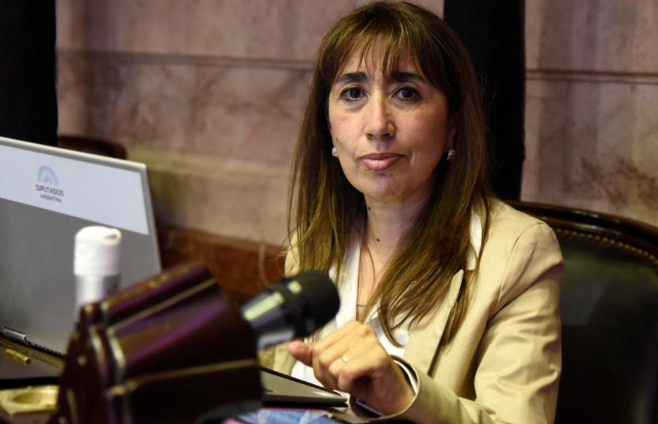 Movilidad jubilatoria: Roxana Reyes y otros radicales dudan en rechazar el veto