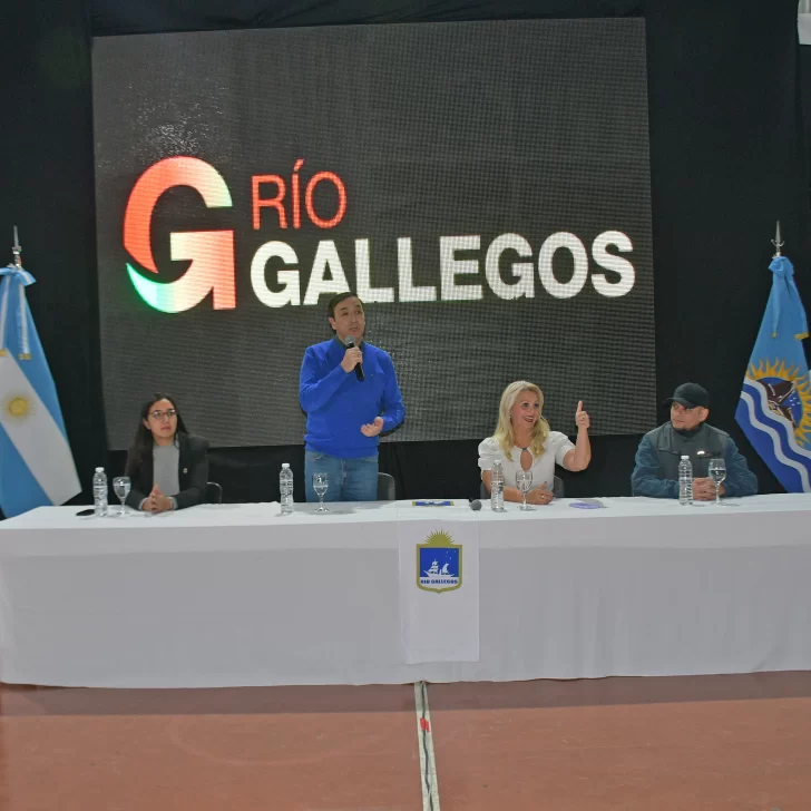 Grasso anunció la extensión pluvial para el barrio 499 Viviendas Grasso anunció la extensión pluvial para el barrio 499 Viviendas