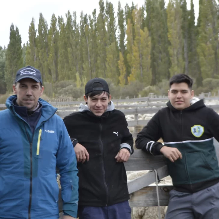 Dos santacruceños competirán en la “Ovimpiada” de Francia