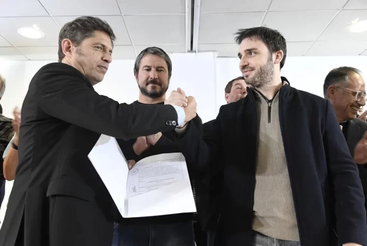 Ignacio Torres y Axel Kicillof firmaron convenio por Salud