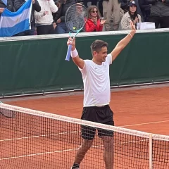 Mariano Navone venció a Pablo Carreño Busta en su debut en el Roland Garros: “El siguiente partido es siempre el más importante”