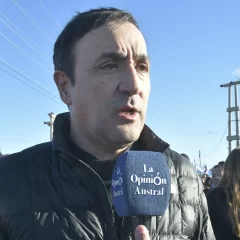 Pablo Grasso y 20 intendentes del país marchan al Congreso para reclamar por los recortes del Gobierno