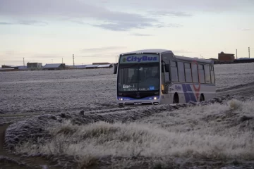 Colectivos en Río Gallegos: por pedido de estudiantes, este lunes se sumará una unidad a la Línea E Colectivos en Río Gallegos: por pedido de estudiantes, este lunes se sumará una unidad a la Línea E