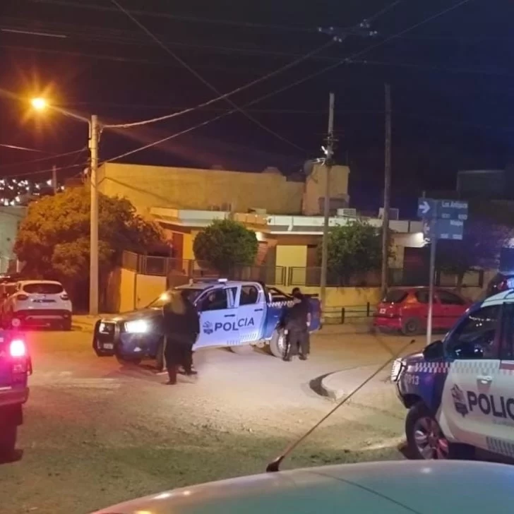 Violento asalto a un remisero Caleta Olivia: tres jóvenes detenidos