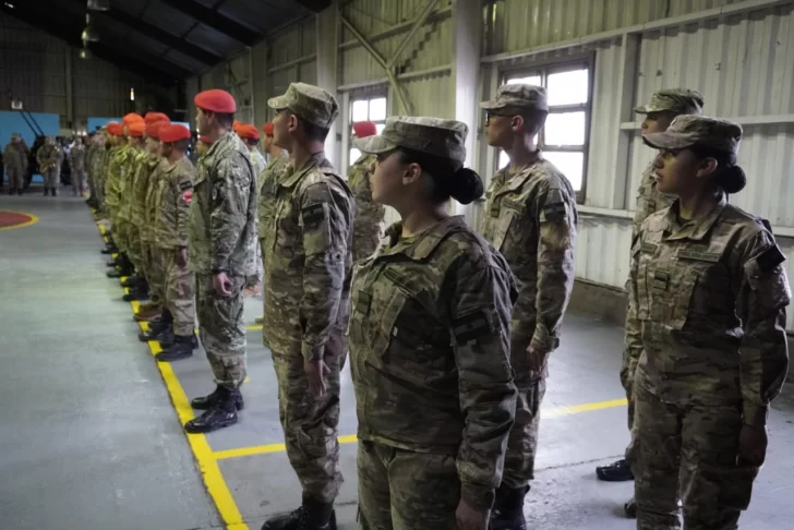 Soldados de la X Brigada Aérea de Río Gallegos culminaron el curso de “sirvientes de armas antiaéreas”