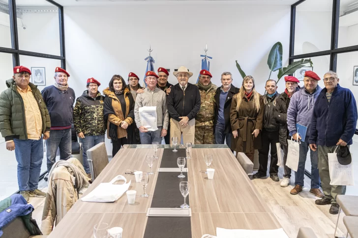 Macharashvili recibió a soldados apostados en Diadema durante la Guerra de Malvinas