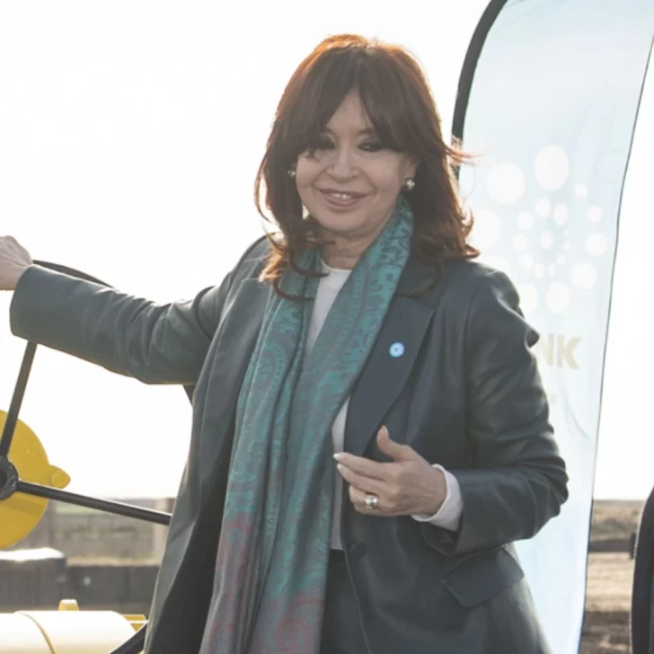 Cristina Kirchner criticó al Gobierno: “Superávit dibujado y sin gas en el caño”