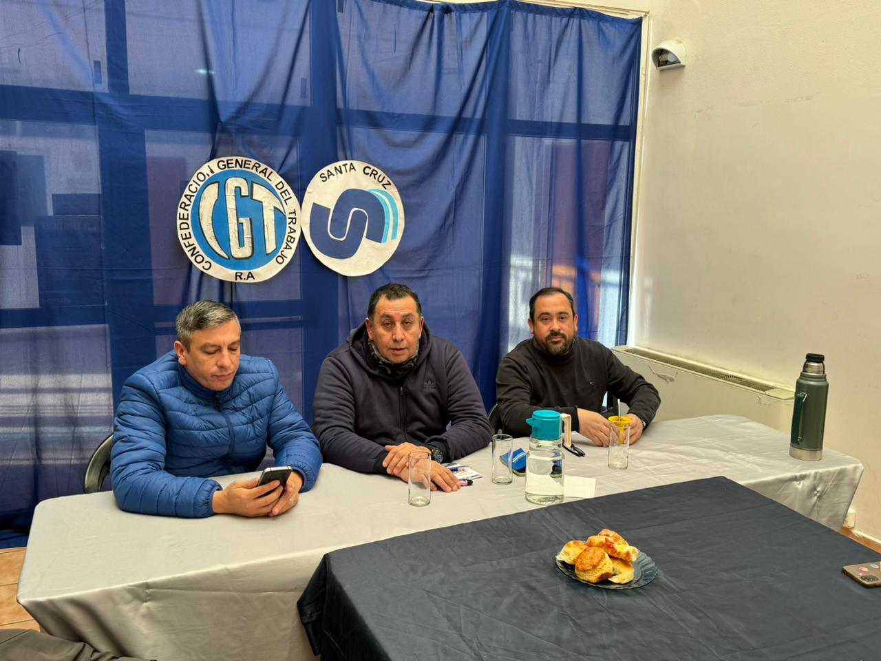 CGT zona sur preocupada por la Ley Bases se reúne con Claudio Vidal CGT zona sur preocupada por la Ley Bases se reúne con Claudio Vidal