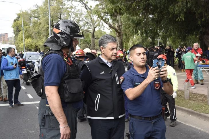 Choque de trenes en Palermo: Jorge Macri destacó el operativo de los servicios de emergencia 