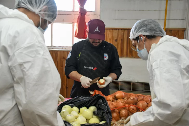 Gran locro Patrio: comenzaron los preparativos para celebrar el 25 de Mayo