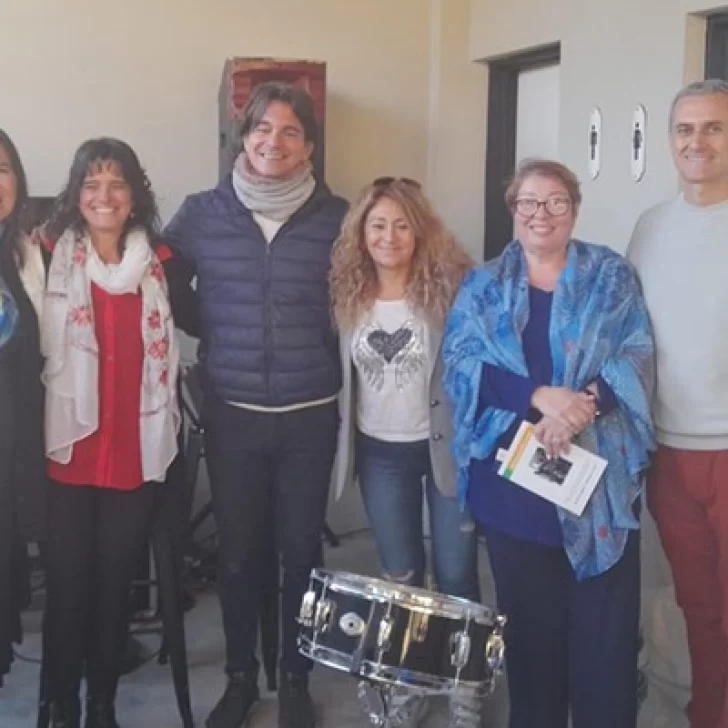 Mariano Irigoyen y Sebastián Castelli presentan “Música para creer y crecer” en la Feria del Libro 2024