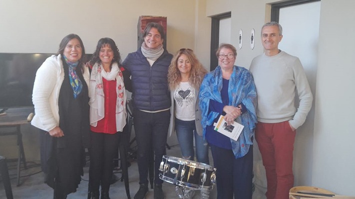 Mariano Irigoyen y Sebastián Castelli presentan “Música para creer y crecer” en la Feria del Libro 2024