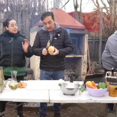 Pablo Grasso mostró sus habilidades culinarias en “Cocinando con Zarina y Damián”