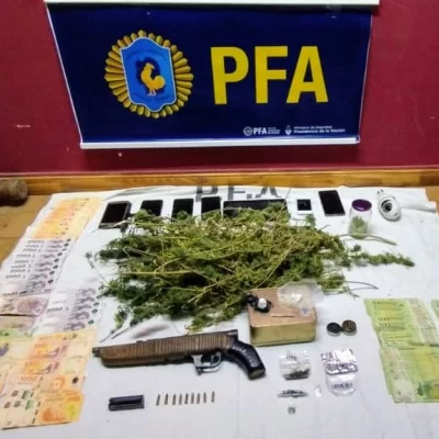 Cayó un “búnker” de drogas en la Patagonia: un detenido y secuestro de armas de fuego