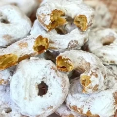 Receta de rosquitas azucaradas rápida y fácil, en sólo 3 pasos