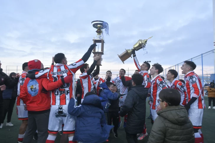 El “Lobo Petrolero” manda en la “A”: UPP le ganó a Junín y es el nuevo campeón del fútbol barrial