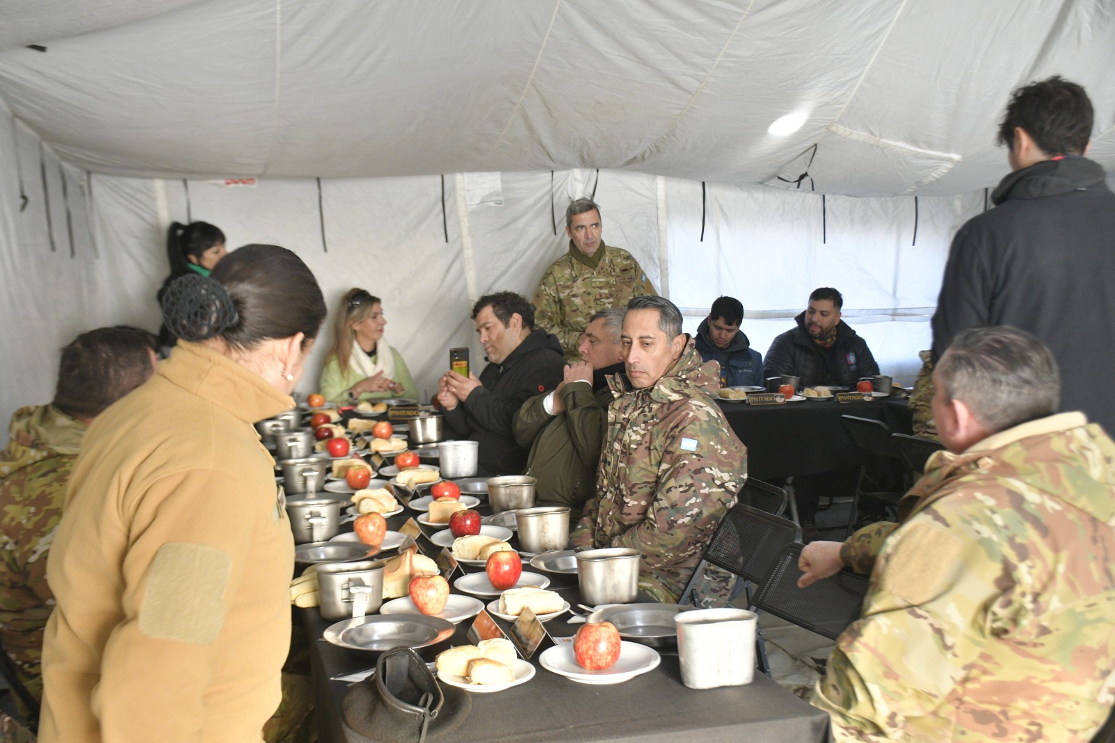 EJERCITO-SIMULACRO-PERIODISTAS-JS-7-1-728x485