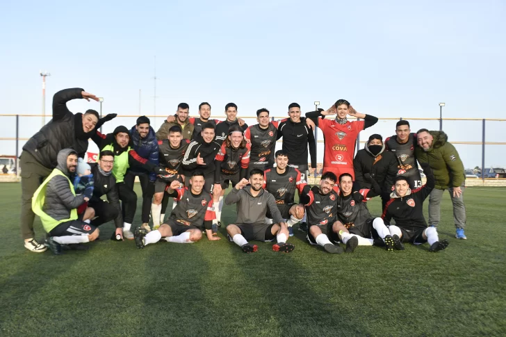 Escorpión le ganó a Bancruz y chocará ante Boxing en la final