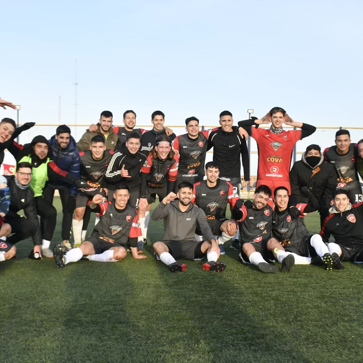 Escorpión le ganó a Bancruz y chocará ante Boxing en la final