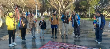 Corredores de la carrera continental de las Jornadas de Paz y Dignidad pasaron por Las Heras