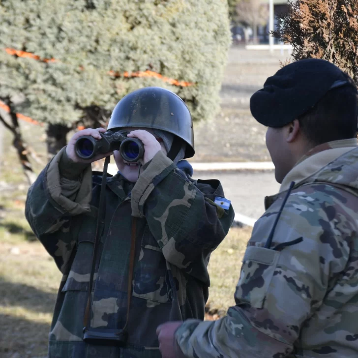 Más de 200 participantes en la carrera “Conocé a tu Ejército” en el Regimiento de Infantería Mecanizada 24