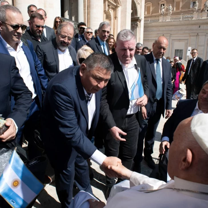 “Loma” Ávila visitó al Papa Francisco y pidió la bendición para los trabajadores