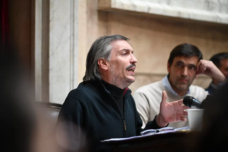 Máximo Kirchner solicitó al Gobierno que repiense el RIGI para “no ser como el Congo”