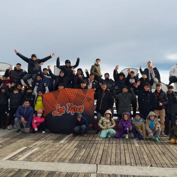 Encuentro de básquet: Los Tigres coparon El Calafate con cinco categorías