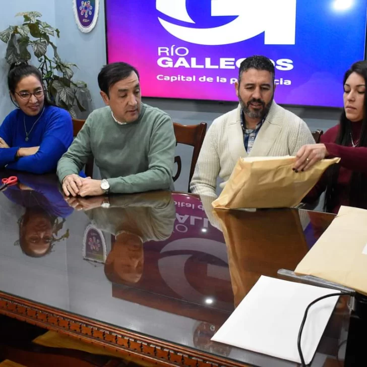 Ampliación del gimnasio Benjamín Verón: Grasso destacó que Río Gallegos “sigue creciendo”