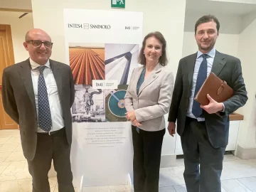 En Italia, Mondino inauguró evento sobre la inversión en el sector energético argentino