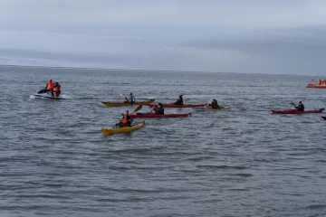 Río Gallegos: realizaron travesía en kayak por el aniversario de Prefectura Naval