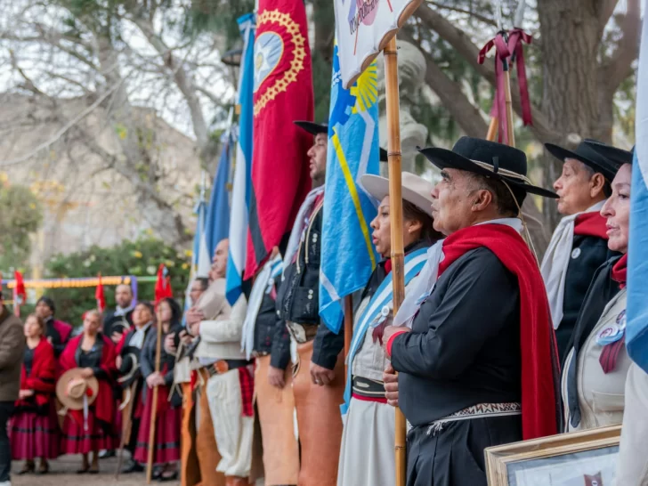 Comodoro Rivadavia conmemoró el 203° aniversario del paso a la inmortalidad del General Güemes