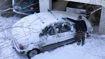 Cómo cuidar tu auto de una nevada y evitar desperfectos mecánicos en invierno