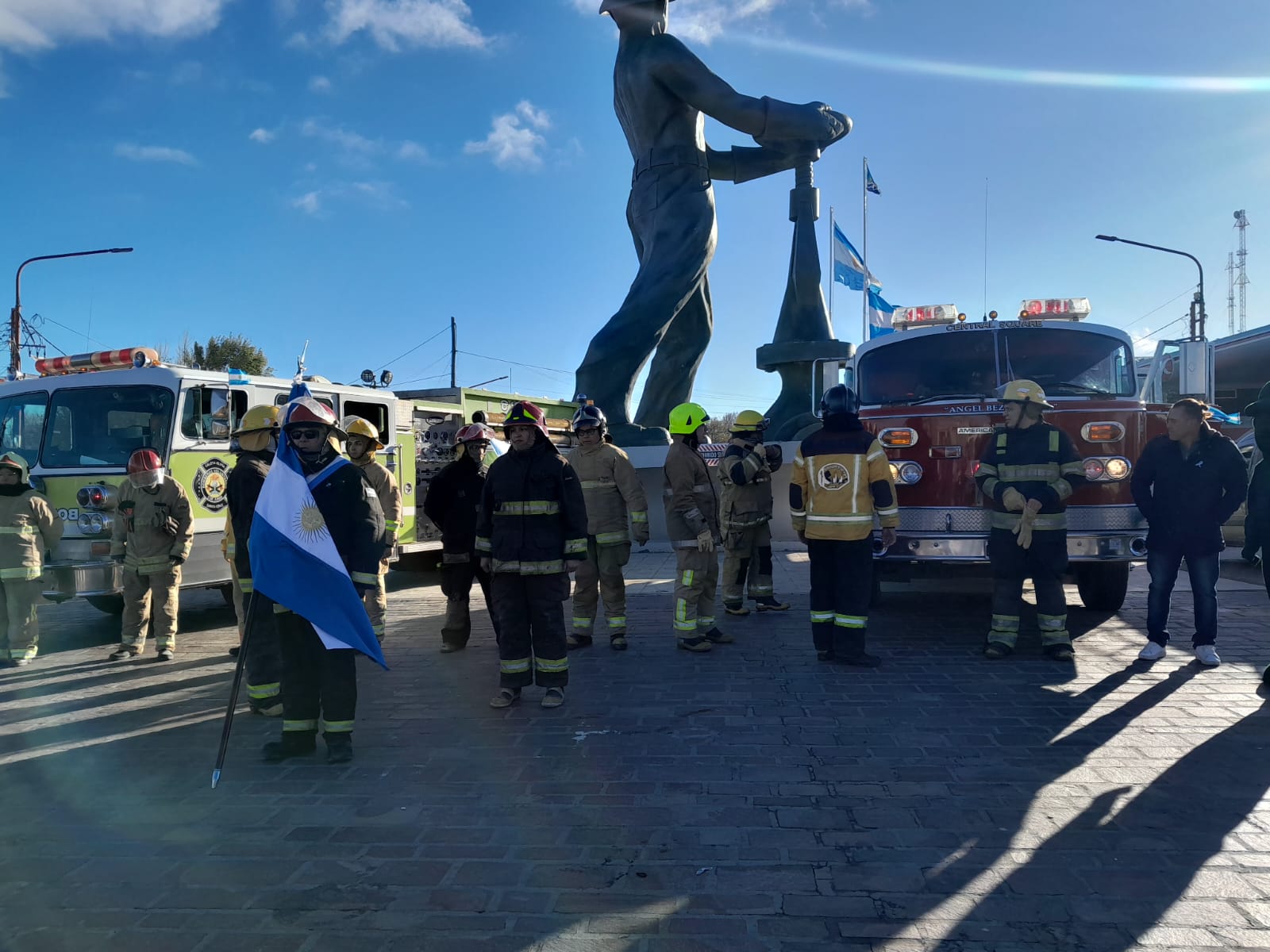 bomberos-voluntarios-las-heras-caleta-gorosito-209dj230d-2-728x546