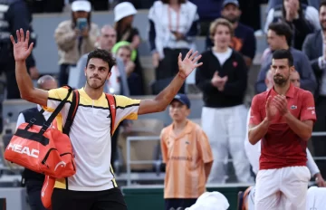 Fran Cerúndolo estuvo a un paso de la hazaña pero Djokovic impuso su sello y ya no quedan argentinos en Roland Garros