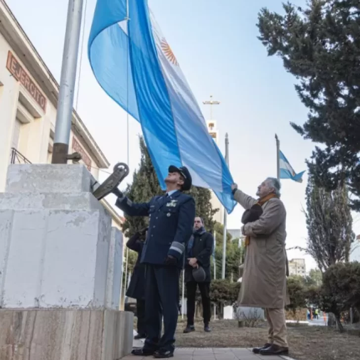 Por el temporal, suspenden el acto por el Día de la Bandera en Comodoro Rivadavia 