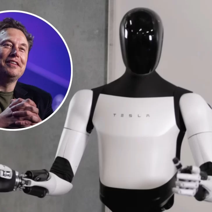 Elon Musk estima que Optimus el robot humanoide de Tesla estará a la venta en 2025 y aseguró que revolucionará el mercado