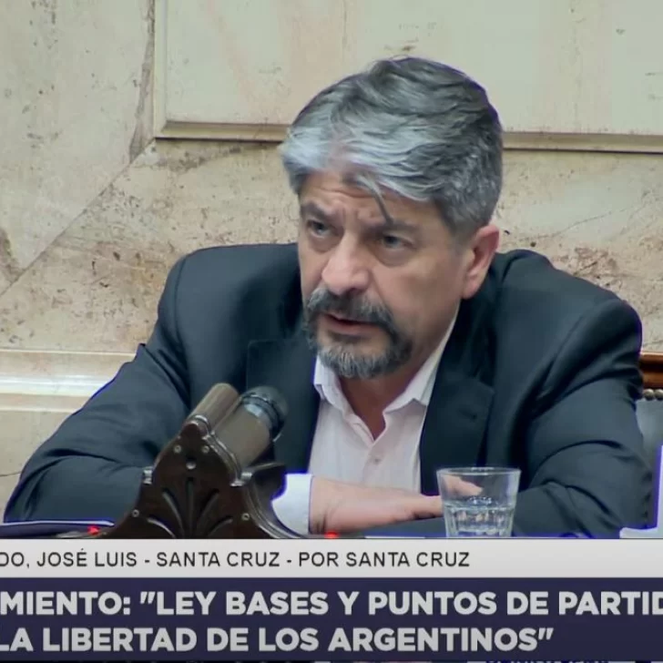 Garrido dijo que “el Gobierno va a tener la ley que pidió” y solicitó “garantizar los puestos de trabajo de YCRT”