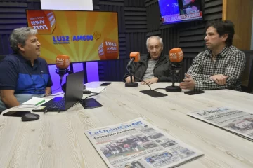 Sebastián Gómez visita los estudios de LU12 tras ser elegido como presidente del Automóvil Club de Río Gallegos