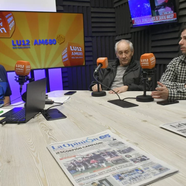 Sebastián Gómez visita los estudios de LU12 tras ser elegido como presidente del Automóvil Club de Río Gallegos